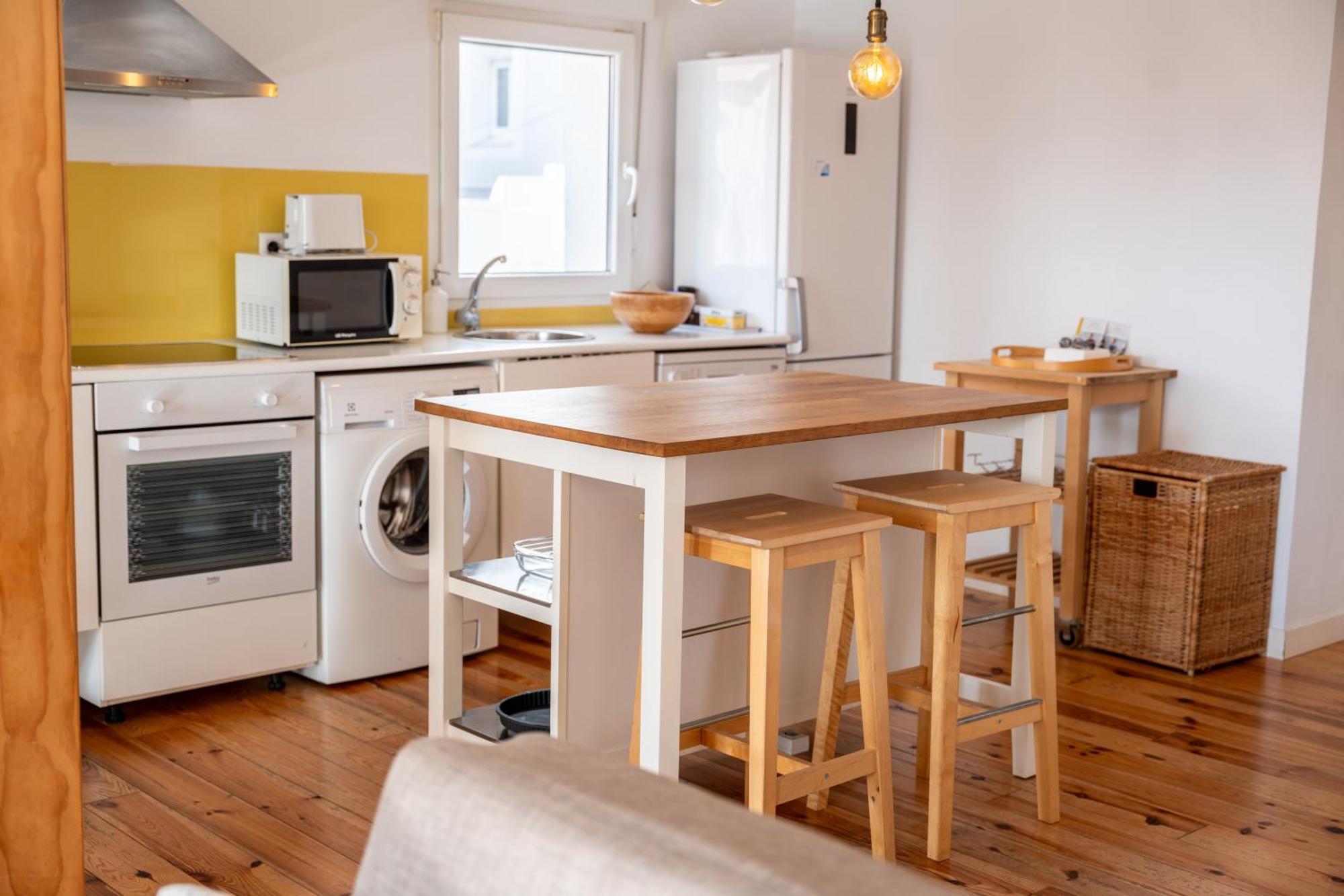Warm And Inviting, Central Location By Urbanhosting ซานตานเดร์ ภายนอก รูปภาพ
