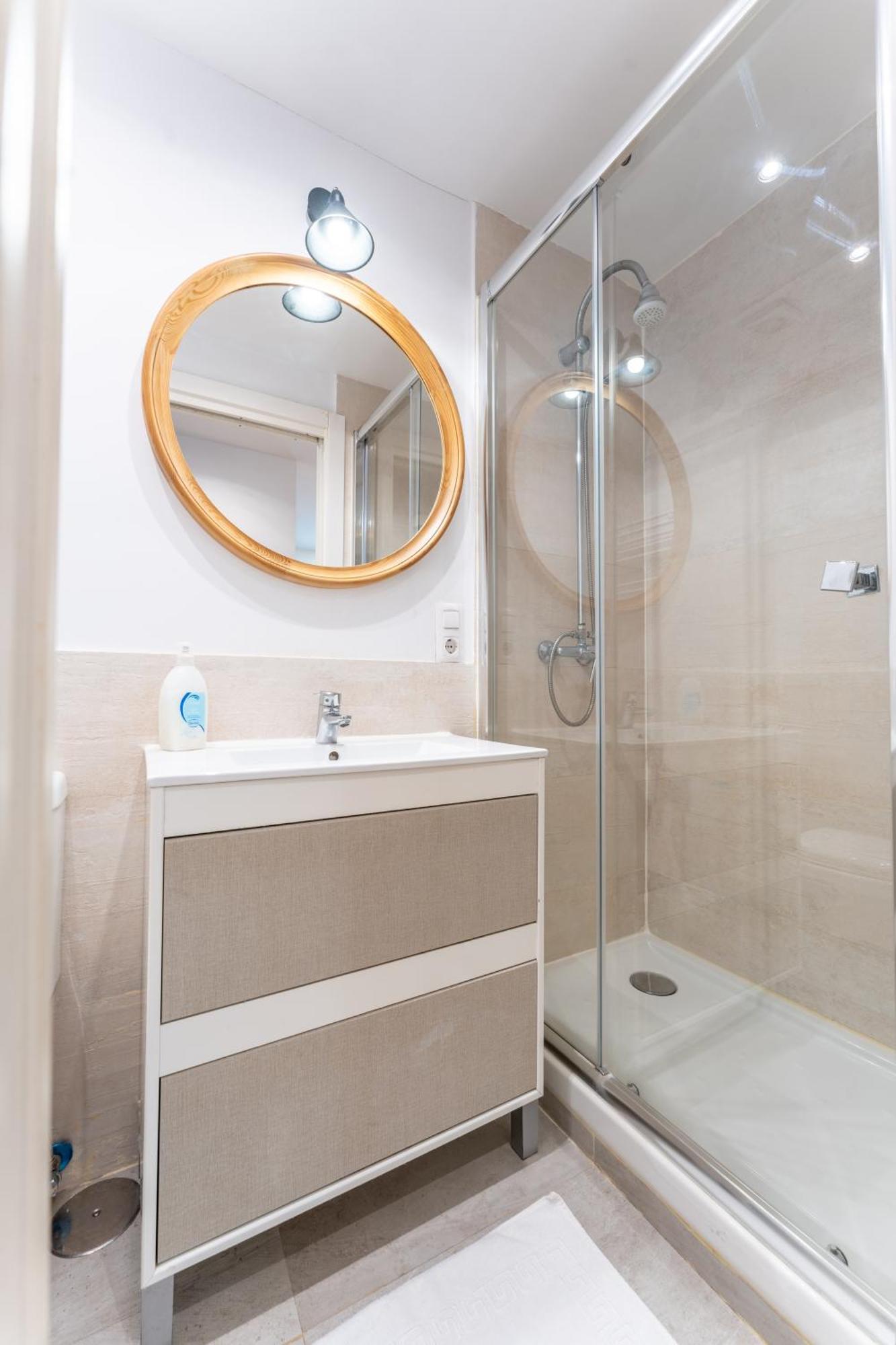 Warm And Inviting, Central Location By Urbanhosting ซานตานเดร์ ภายนอก รูปภาพ